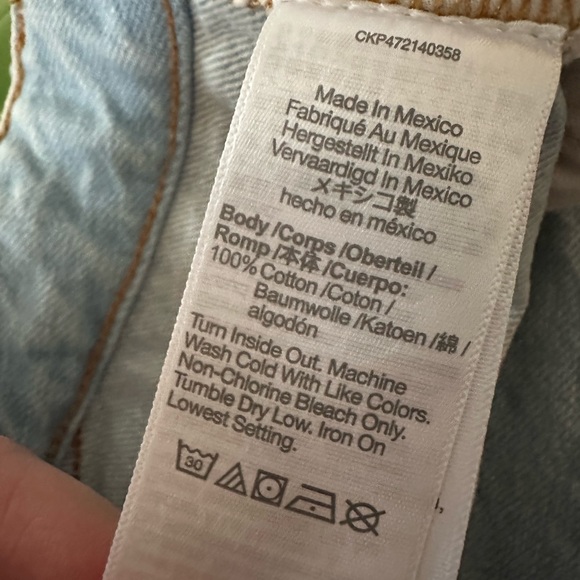 Madewell Plus Mom Jean Mid-Length Denim Shorts - Picture 6 of 9